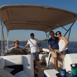 Carolina Beach Pontoon Rental - Having fun "on a pontoon"! Great for large family and friend outings.