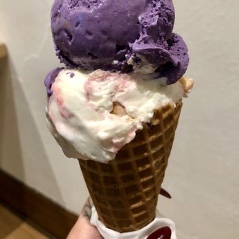 Wanderlust Creamery - Ube Malted Crunch® and Cuban Pastelito (September 2020 seasonal flavor) - Ice Cream & Frozen Yogurt Near Me - Pasadena, California