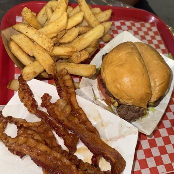 Betty’s Burgers - Double Bacon Deluxe - Burgers Near Me - Honolulu, Hawaii Betty’s Burgers - Double Bacon Deluxe - Burgers Near Me - Honolulu, Hawaii