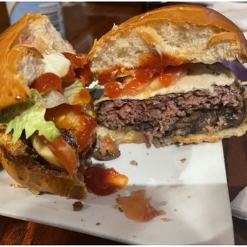 Wiley Gunters - Smoke Burger - Burgers Near Me - Baltimore, Maryland