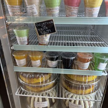 Vegas Bakery - Jellos & aguas - Custom Cakes Near Me Vegas Bakery - Jellos & aguas - Custom Cakes Near Me