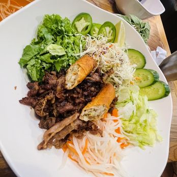 Cali Pho Nia - Vietnamese Near Me - Van Nuys, California
