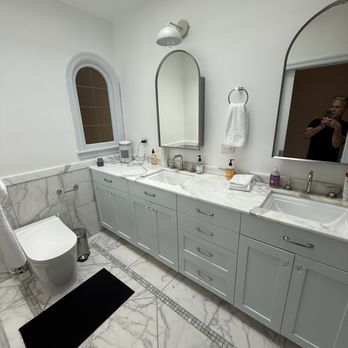 Shiny Cleaning Crew - Home Cleaning Near Me - Daly City, California Shiny Cleaning Crew - Home Cleaning Near Me - Daly City, California