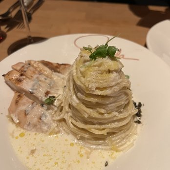 GIADA - Lemmon pasta (comes with shrimp) friends allergic so added chicken (14.99) and the shrimp went to me on a separate plate - Italian Near Me - Las Vegas, Nevada