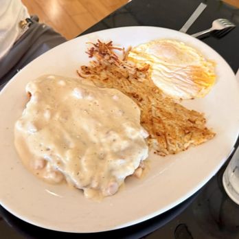 Chilaquiles Los Compadres - Chicken fried steak!! Soo yum!! - Breakfast & Brunch Near Me - Santa Rosa, California Chilaquiles Los Compadres - Chicken fried steak!! Soo yum!! - Breakfast & Brunch Near Me - Santa Rosa, California