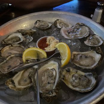 Bunky's Raw Bar & Grill - Bunky's Fresh Shucked Oysters - Sports Bars Near Me - Indialantic, Florida Bunky's Raw Bar & Grill - Bunky's Fresh Shucked Oysters - Sports Bars Near Me - Indialantic, Florida