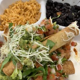 (5) Taquitos comes with & rice/beans of choice 11.49 $