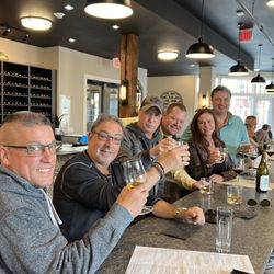 Waters Edge Winery And Bistro - Guests enjoying themselves