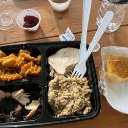 Hinck's Turkey Farm - The Individual Hot Dinner