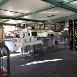 Twin Wok Restaurant - Lunch buffet area.