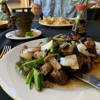 Lucky Palace - Jalapeño ginger t bone was sooooo tender and perfectly cooked! - Chinese Near Me - Bossier City, Louisiana Lucky Palace - Jalapeño ginger t bone was sooooo tender and perfectly cooked! - Chinese Near Me - Bossier City, Louisiana