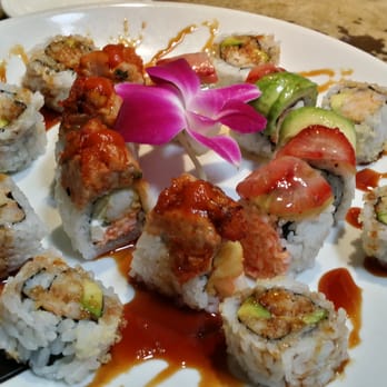 Tsunami Sushi Lafayette - Crunchy roll on the outside, Bon Temp and Green Monster on the inside! Presentation! - Sushi Bars Near Me - Lafayette, Louisiana Tsunami Sushi Lafayette - Crunchy roll on the outside, Bon Temp and Green Monster on the inside! Presentation! - Sushi Bars Near Me - Lafayette, Louisiana