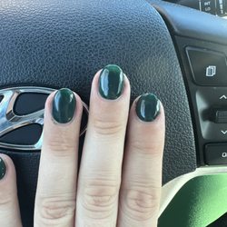 BLŪM Nail Bar - Left pointer finger is significantly shorter than the rest.