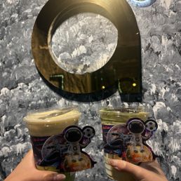 Oreo Matcha Brûlée and Durian Avocado Smoothie Oreo Matcha Brûlée and Durian Avocado Smoothie