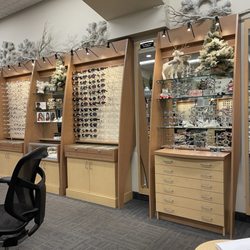 EYE-Q Vision Care - Fresno