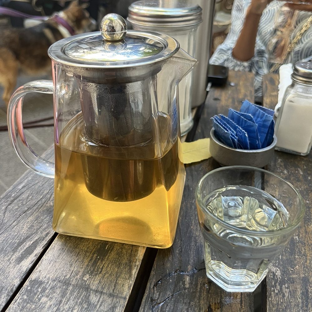 Moshu - Ginger tea - Coffee & Tea Near Me - Saavedra, C Moshu - Ginger tea - Coffee & Tea Near Me - Saavedra, C