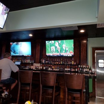 Modern Sports Restaurant - Sports Bars Near Me - Cartersville, Georgia