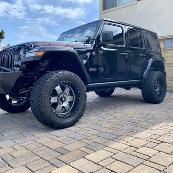 Signature Performance Tire Pros - 3.5 lift - Tires Near Me - Costa Mesa, California Signature Performance Tire Pros - 3.5 lift - Tires Near Me - Costa Mesa, California