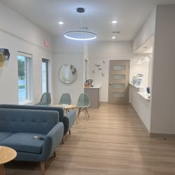 Bumble Bee Pediatric Dentistry