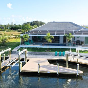 Above Board Marine - Another beautiful project completed by Above Board Marine!
Custom docks * Decks * Seawalls * Boat lifts - Marinas Near Me - Englewood, Florida Above Board Marine - Another beautiful project completed by Above Board Marine!
Custom docks * Decks * Seawalls * Boat lifts - Marinas Near Me - Englewood, Florida