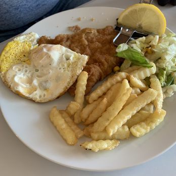 Bistro Hafenkante - Fast Food Near Me - Tvedestrand