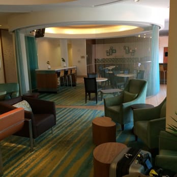 SpringHill Suites by Marriott Houston Intercontinental Airport - Lobby - Hotels Near Me - Houston, Texas