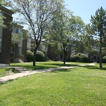 Clovertree Apartments - Apartments Near Me - Flint, Michigan Clovertree Apartments - Apartments Near Me - Flint, Michigan