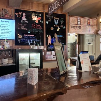 Chiefs Brew House - Barbeque Near Me - Coburg, Oregon