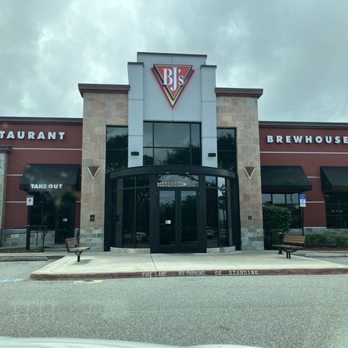 BJ's Restaurant & Brewhouse - New American Near Me - Oviedo, Florida BJ's Restaurant & Brewhouse - New American Near Me - Oviedo, Florida
