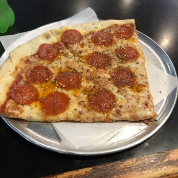 Front Street Pizza - Pizza slice - Pizza Near Me - Brooklyn, New York