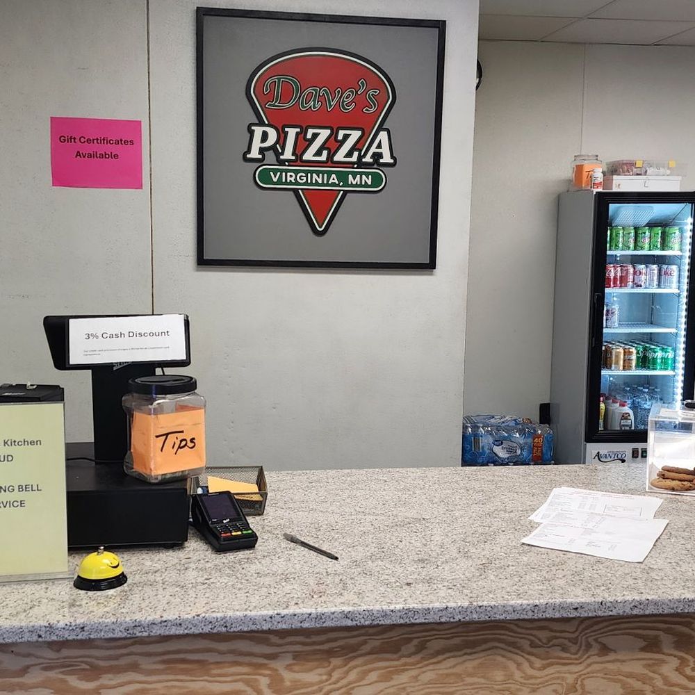Dave's Pizza - Order counter - Pizza Near Me - Virginia, Minnesota
