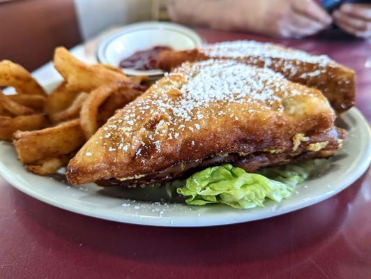 Bo’s House of Omelettes & Waffles by null