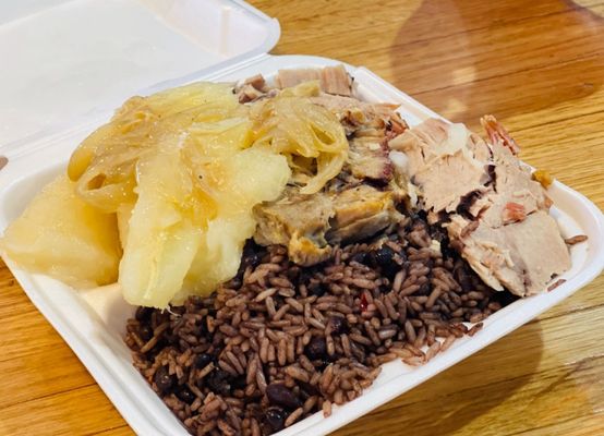 Havana Express Cuban Kitchen & Bakery by null
