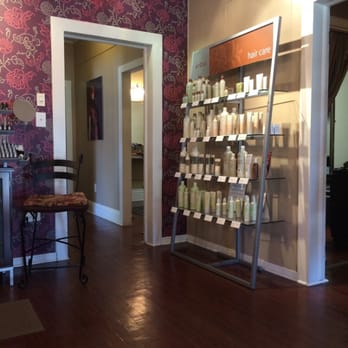 Salon Sylvie - Aveda products - Hair Salons Near Me - Houma, Louisiana Salon Sylvie - Aveda products - Hair Salons Near Me - Houma, Louisiana