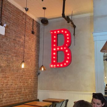 Brado NYC Thin Crust Pizza - Interior - Pizza Near Me - Brooklyn, New York
