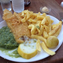 Crispy Cod - Amazing fish and chips with pickled onion