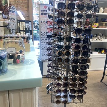 Art Effect - sunglasses - Women's Clothing Near Me - Chicago, Illinois