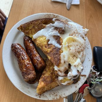 Roz's Diner - French toast - glazed - Diners Near Me - Rosebush, Michigan Roz's Diner - French toast - glazed - Diners Near Me - Rosebush, Michigan