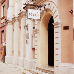 Stołeczne Centrum Edukacji Kulturalnej - Stary front od Kanoniej.
