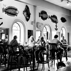 Broken Anchor Bar & Grill