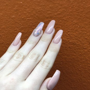 GLO Nail Bar - Nail Salons Near Me - Costa Mesa, California GLO Nail Bar - Nail Salons Near Me - Costa Mesa, California