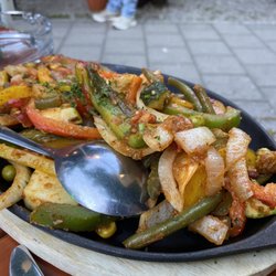 El Diablo cantina y bar mexicano - Fajitas mit Gemüse (vegan)