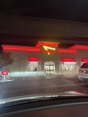 In-N-Out Burger by null