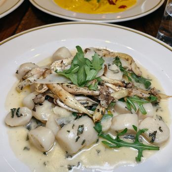 Pasta Veneta - Gnocchi w/ Wild Mushrooms, Parm & Butter Sage - Pasta Shops Near Me - Chicago, Illinois