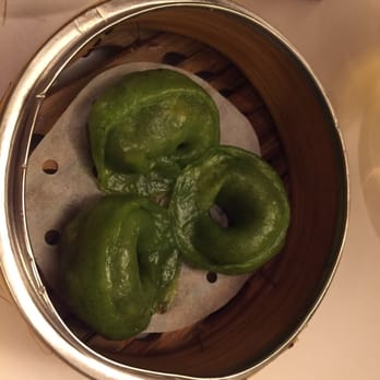 Yank Sing - Spinach wrap, stuffed with Spinach veggie dumpling - Dim Sum Near Me - San Francisco, California