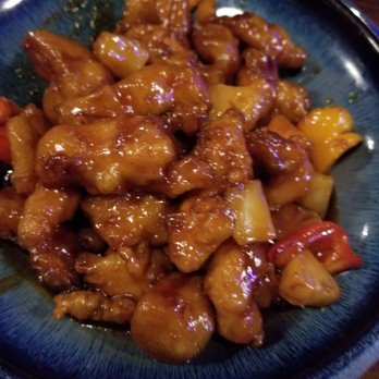 Akomeya - Sweet and Sour Chicken - Asian Fusion Near Me - Bluffton, South Carolina