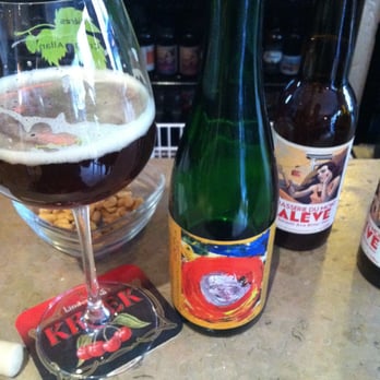 Le Super Coin - Agent Provocateur Cuvée d'Oscar á Le Supercoin! - Bars Near Me - Paris, 75