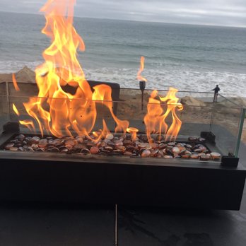 Rincon Parkway - Fireplace - Hotels Near Me - Ventura, California Rincon Parkway - Fireplace - Hotels Near Me - Ventura, California