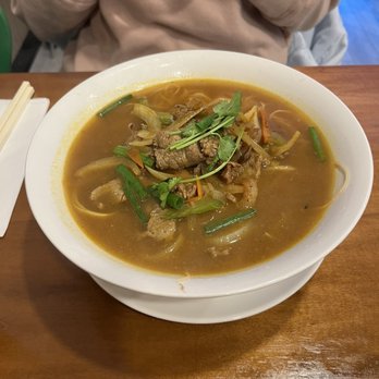 Harvest Wonton Noodle - Curry Beef Noodle Soup - Noodles Near Me - Edmonds, Washington Harvest Wonton Noodle - Curry Beef Noodle Soup - Noodles Near Me - Edmonds, Washington