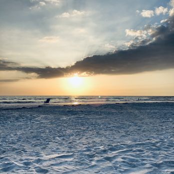 Bon-Aire Resort - The amazing beach - Hotels Near Me - St. Pete Beach, Florida Bon-Aire Resort - The amazing beach - Hotels Near Me - St. Pete Beach, Florida